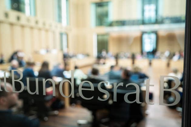 Bundesrat, 1064. Plenarsitzung (Sondersitzung) Impressionen zur Sondersitzung des Bundesrates bei der 1064. Sitzung Berlin Berlin Deutschland *** Bundesrat, 1064 Plenary session Special session Impressions of the special session of the Bundesrat at the 1064 session Berlin Berlin Germany
