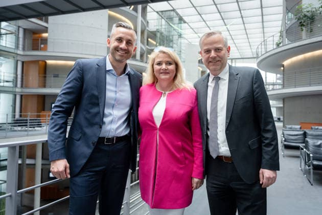 Fraktionsspitzentreffen der AfD-Fraktionen Berlin, Bundestag, Paul-Löbe-Haus, Fraktionsspitzentreffen der AfD-Fraktionen, Leif-Erik Holm, MdB, Mecklenburg-Vorpommern, Kristin Brinker, Berlin, Ulrich Siegmund, AfD, MdL, Sachsen-Anhalt Berlin Berlin GER *** Meeting of the AfD parliamentary group leaders Berlin, Bundestag, Paul Löbe Haus, Meeting of the AfD parliamentary group leaders, Leif Erik Holm, MdB, Mecklenburg-Vorpommern, Kristin Brinker, Berlin, Ulrich Siegmund, AfD, MdL, Sachsen Anhalt Berlin Berlin GER