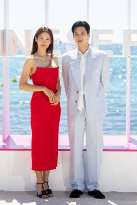 9th Cannes Series - Sacred Jewel Photocall Claudia Kim, Ahn Bo-hyun attends the Sacred Jewl Photocall at the 9th Cannes Series International Festival on April 24, 2026 in Cannes, France. Photo by Shootpix ABACAPRESS.COM Cannes France  Copyright: xShootpix ABACAx