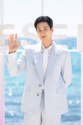 9th Cannes Series - Sacred Jewel Photocall Ahn Bo-hyun attends the Sacred Jewl Photocall at the 9th Cannes Series International Festival on April 24, 2026 in Cannes, France. Photo by Shootpix ABACAPRESS.COM Cannes France  Copyright: xShootpix ABACAx