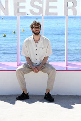 Harvest Photocall - The 9th Canneseries International Festival in France - 24 Apr 2026 Simon Bennebjerg attends the Harvest Photocall at the 9th Canneseries International Festival. Cannes France Copyright: xGianluigixJoriox xSOPAxImagesx GJORIO_Harvest__23610