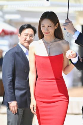 9th Cannes Series - Sacred Jewel Photocall. FC CANNES, FRANCE - APRIL 24 Claudia Kim attends the Sacred Jewel Photocall at the 9th Cannes Series International Festival on April 24, 2026 in Cannes, France. Photo by Franck Castel ABACAPRESS.COM Cannes France  Copyright: xCastelxFranck ABACAx