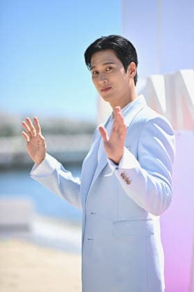 9th Cannes Series - Sacred Jewel Photocall. FC CANNES, FRANCE - APRIL 24 Ahn Bo-hyun attends the Sacred Jewel Photocall at the 9th Cannes Series International Festival on April 24, 2026 in Cannes, France. Photo by Franck Castel ABACAPRESS.COM Cannes France  Copyright: xCastelxFranck ABACAx