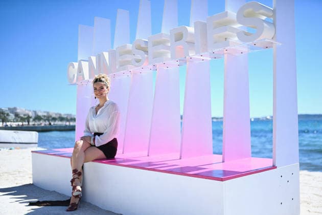 9th Cannes Series - Romane Jimonet, AKA Romy Photocall. FC CANNES, FRANCE - APRIL 24 Romane Jimonet, AKA Romy, attends the Romy Photocall at the 9th Canneseries International Festival on April 24, 2026 in Cannes, France. . Photo by Franck Castel ABACAPRESS.COM Cannes France  Copyright: xCastelxFranck ABACAx