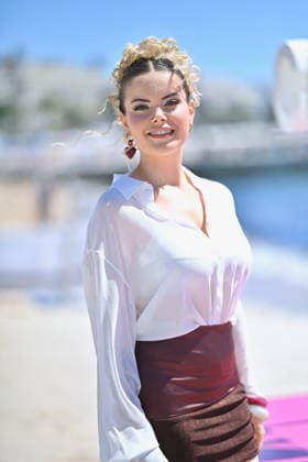 9th Cannes Series - Romane Jimonet, AKA Romy Photocall. FC CANNES, FRANCE - APRIL 24 Romane Jimonet, AKA Romy, attends the Romy Photocall at the 9th Canneseries International Festival on April 24, 2026 in Cannes, France. . Photo by Franck Castel ABACAPRESS.COM Cannes France  Copyright: xCastelxFranck ABACAx