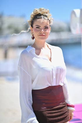 9th Cannes Series - Romane Jimonet, AKA Romy Photocall. FC CANNES, FRANCE - APRIL 24 Romane Jimonet, AKA Romy, attends the Romy Photocall at the 9th Canneseries International Festival on April 24, 2026 in Cannes, France. . Photo by Franck Castel ABACAPRESS.COM Cannes France  Copyright: xCastelxFranck ABACAx