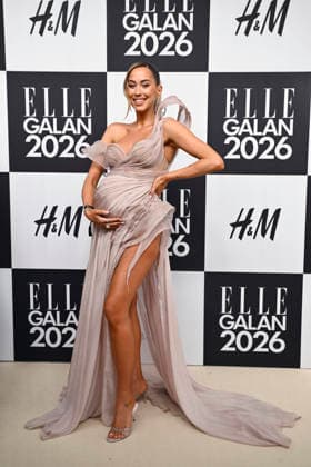 STOCKHOLM, SWEDEN 20260424 Kenza Zouiten arrives at the Elle gala at the Grand Hotel on Friday STOCKHOLM SWEDEN x10080x  Copyright: xFredrikxSandberg TTx ELLE GALAN 2026 sTBM2MdVmPs