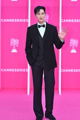Pink Carpet - The 9th Canneseries International Festival - Day 2. FC CANNES, FRANCE - APRIL 24 Ahn Bo-hyun attends Day Two of the 9th Canneseries International Festival on April 24, 2026 in Cannes, France. Photo by Franck Castel ABACAPRESS.COM Cannes France  Copyright: xCastelxFranck ABACAx