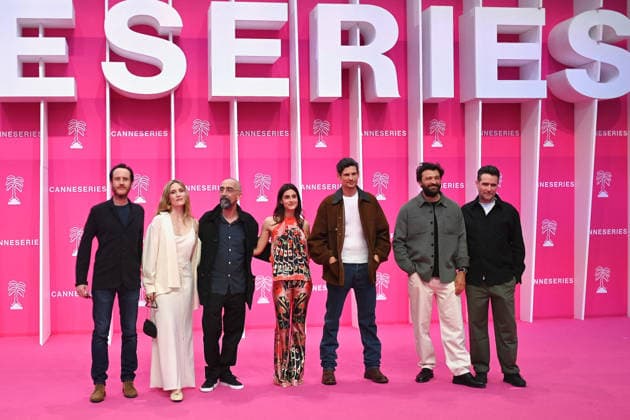Pink Carpet - The 9th Canneseries International Festival - Day 2. FC CANNES, FRANCE - APRIL 24 Julien Despaux, Evelyne Brochu, Fabien Nury, Eugénie Derouand, Jérémie Laheurte, Thibaut Evrard and Emmanuel Daucé attends Day Two of the 9th Canneseries International Festival on April 24, 2026 in Cannes, France. Photo by Franck Castel ABACAPRESS.COM Cannes France  Copyright: xCastelxFranck ABACAx