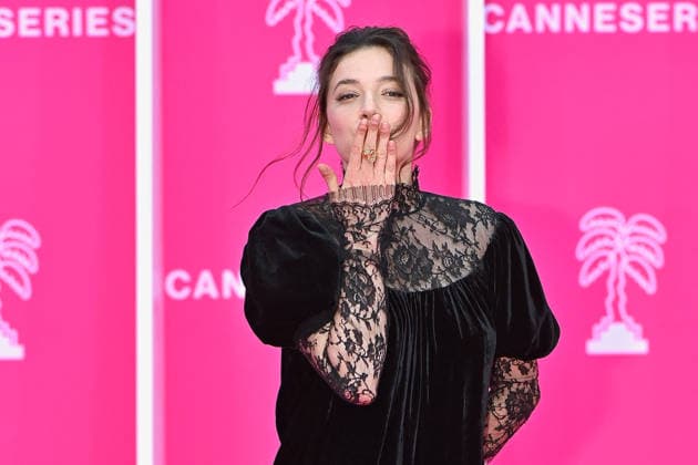 Pink Carpet - The 9th Canneseries International Festival - Day 2. FC CANNES, FRANCE - APRIL 24 Zoe Adjani-Vallat attends Day Two of the 9th Canneseries International Festival on April 24, 2026 in Cannes, France. Photo by Franck Castel ABACAPRESS.COM Cannes France  Copyright: xCastelxFranck ABACAx