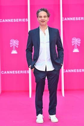 Pink Carpet - The 9th Canneseries International Festival - Day 2. FC CANNES, FRANCE - APRIL 24 Jeff Russo attends Day Two of the 9th Canneseries International Festival on April 24, 2026 in Cannes, France. Photo by Franck Castel ABACAPRESS.COM Cannes France  Copyright: xCastelxFranck ABACAx