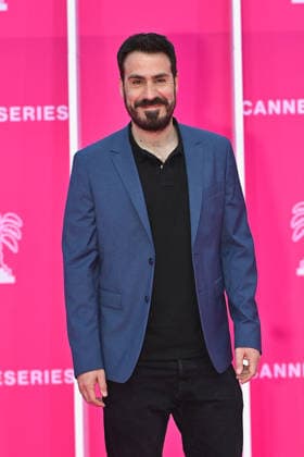 Pink Carpet - The 9th Canneseries International Festival - Day 2. FC CANNES, FRANCE - APRIL 24 Simon Astier attends Day Two of the 9th Canneseries International Festival on April 24, 2026 in Cannes, France. Photo by Franck Castel ABACAPRESS.COM Cannes France  Copyright: xCastelxFranck ABACAx