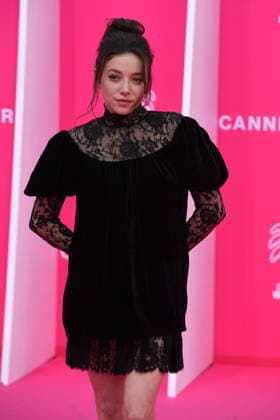 Pink Carpet - The 9th Canneseries International Festival in Cannes, France - 24 Apr 2026 Zoé Adjani-Vallat attends Day Two of the 9th Canneseries International Festival in Cannes. Pink Carpet - The 9th Canneseries International Festival - Day 2.April 24, 2026 Cannes France Copyright: xGianluigixJoriox xSOPAxImagesx GJorio_24,Pink Canneserie_24200