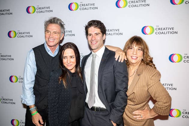 April 24, 2026, Washington, District Of Columbia, USA: WASHINGTON, District of Columbia, USA, 24 April 2026: Asher Grodman, Tim Daly, Robin Bronk and Pamela Adlon pose on the red carpet during The Creative Coalition Night Before Dinner ahead of the White House Correspondentsâ€⠢ Dinner weekend at PubKey in Washington, DC, USA. Washington USA - ZUMAk206 20260424_znp_k206_025 Copyright: xMattxKaminskyx