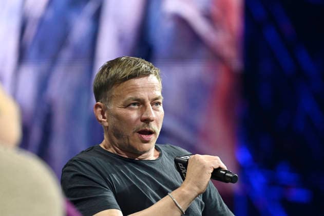 April 24, 2026, Mexico City, Ciudad de Mexico, Mexico: Tom Wlaschiha speaks during a conference as part of pop culture festival CCXP Comic Con Experience at Centro Banamex on April 24, 2026 in Mexico City, Mexico. Mexico City Mexico - ZUMAe321 20260424_zea_e321_090 Copyright: xCarlosxTischlerx