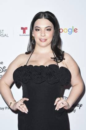 Isabella Gomez at arrivals for The National Hispanic Media Coalition (NHMC) Impact Awards Gala, Beverly Hilton Hotel, Beverly Hills, CA, April 24, 2026. Photo By: Elizabeth Goodenough Everett Collection The National Hispanic Media Coalition (NHMC) Impact Awards Gala PUBLICATIONXNOTxINxCANxCHNxFRAxITAxJPNxNORxPOLxRUSxESPxUKxUSA