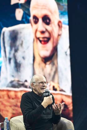 April 24, 2026, Mexico City, Ciudad de Mexico, Mexico: Christopher Lloyd speaks during a keynote address as part of pop culture festival CCXP Comic Con Experience at Centro Banamex on April 24, 2026 in Mexico City, Mexico. Mexico City Mexico - ZUMAe321 20260424_zea_e321_068 Copyright: xCarlosxTischlerx