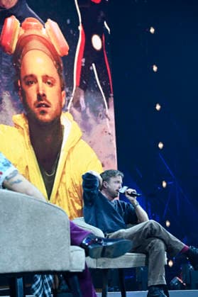 April 24, 2026, Mexico City, Ciudad de Mexico, Mexico: Aaron Paul speaks during a conference as part of pop culture festival CCXP Comic Con Experience at Centro Banamex on April 24, 2026 in Mexico City, Mexico. Mexico City Mexico - ZUMAe321 20260424_zea_e321_061 Copyright: xCarlosxTischlerx