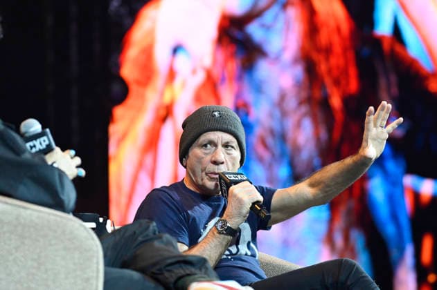 April 24, 2026, Mexico City, Ciudad de Mexico, Mexico: Bruce Dickinson speaks a keynote address as part of pop culture festival CCXP Comic Con Experience at Centro Banamex on April 24, 2026 in Mexico City, Mexico. Mexico City Mexico - ZUMAe321 20260424_zea_e321_058 Copyright: xCarlosxTischlerx