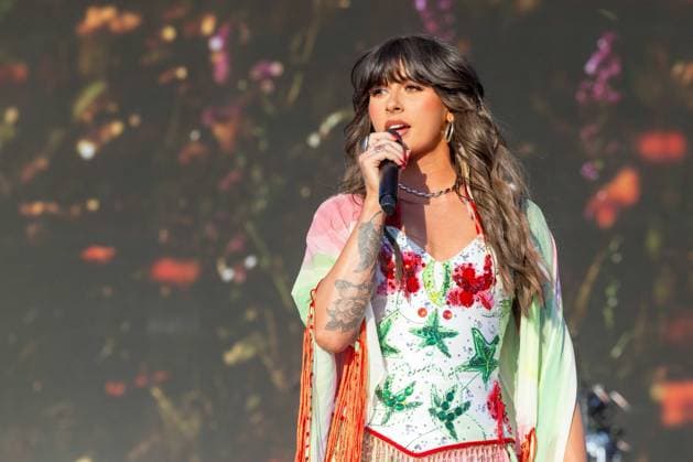 April 24, 2026, Indio, California, U.S: Musician ELLA LANGLEY during Stagecoach Music Festival at Empire Polo Club in Indio, California Indio U.S  - ZUMAs135 20260424_zap_s135_012 Copyright: xDanielxDeSloverx