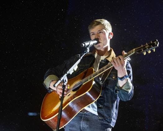 April 24, 2026, Indio, California, U.S: Musician SAM BARBER during Stagecoach Music Festival at Empire Polo Club in Indio, California Indio U.S  - ZUMAs135 20260424_zap_s135_037 Copyright: xDanielxDeSloverx