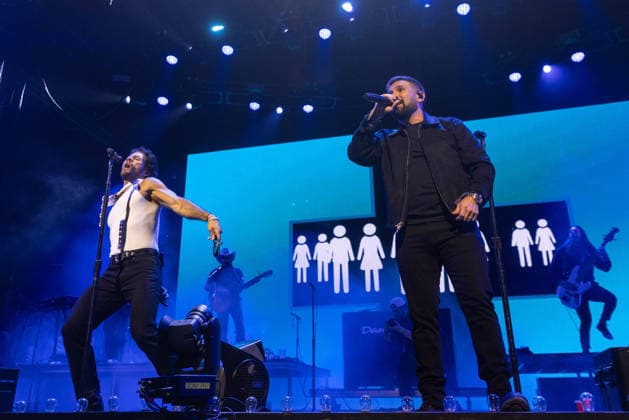 April 24, 2026, Indio, California, U.S: DAN SMYERS and SHAY MOONEY of Dan + Shay during Stagecoach Music Festival at Empire Polo Club in Indio, California Indio U.S  - ZUMAs135 20260424_zap_s135_100 Copyright: xDanielxDeSloverx