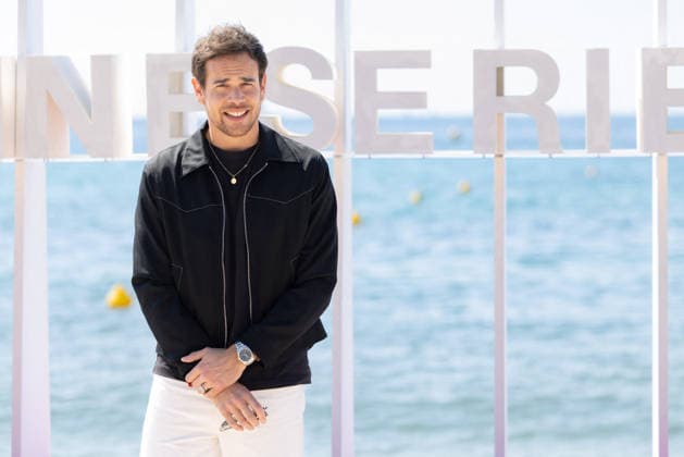 The 9th Canneseries International Festival - Demain Nous Appartient Photocall Adrien Rob attends the Demain Nous Appartient Photocall at the 9th Canneseries International Festival at Plage Du Majestic on April 25, 2026 in Cannes, France. Photo by Shootpix ABACAPRESS.COM Cannes France  Copyright: xShootpix ABACAx