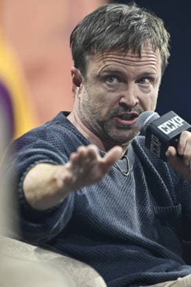 CCXP Comic Con Experience at Centro Banamex on day 1 Featuring: Aaron Paul Where: Mexico City, Mexico When: 24 Apr 2026 Credit: Carlos Tischler EyePix INSTARimages EDITORIAL USE ONLY. NOT FOR USE BY NEWSPAPERS BASED IN THE UK. Copyright: xx instar55643670