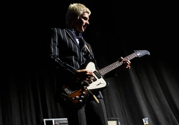 The Molotovs performing live at The O2, London 24 April 2026 The Molotovs performing live at The O2, London 24 April 2026 Matt Cartlidge, singer, guitarist The Molotovs are an English rock band from London. It consists of the Cartlidge teenage siblings. The band was formed in 20 and initially consisted of the Cartlidge siblings as well as a drummer. Originally called The Mocktales, they adopted their current name a year later, which refers both to the Molotov cocktail and to the band s rebellious energy . With all concert venues closed due to the pandemic, The Molotovs played their first gigs on streets and in parks across London. This allowed them to circumvent the age restrictions of some clubs. The band s aim was to reflect their ador  Copyright: xDafyddxOwenx xAvalonx 1094258157