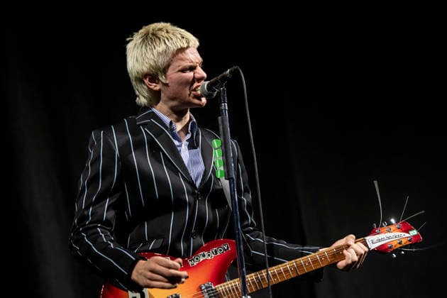The Molotovs performing live at The O2, London 24 April 2026 The Molotovs performing live at The O2, London 24 April 2026 Matt Cartlidge, singer, guitarist The Molotovs are an English rock band from London. It consists of the Cartlidge teenage siblings. The band was formed in 20 and initially consisted of the Cartlidge siblings as well as a drummer. Originally called The Mocktales, they adopted their current name a year later, which refers both to the Molotov cocktail and to the band s rebellious energy . With all concert venues closed due to the pandemic, The Molotovs played their first gigs on streets and in parks across London. This allowed them to circumvent the age restrictions of some clubs. The band s aim was to reflect their ador  Copyright: xDafyddxOwenx xAvalonx 1094258335