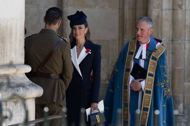 Anzac Day commemoration ceremony held in UK LONDON, UNITED KINGDOM - APRIL 25: Catherine Elizabeth Middleton (C), Princess of Wales attends a memorial ceremony held to mark Anzac Day at Westminster Abbey, in London, the capital of United Kingdom, on April 25, 2026. Rasid Necati Aslim Anadolu London United Kingdom. Editorial use only. Please get in touch for any other usage.  Copyright: x2026xAnadoluxRasidxNecatixAslimx