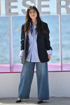 9th Cannes Series - Many People Need To Die Photocall. FC CANNES, FRANCE - APRIL 25 Victoria Martin attends the Many People Need To Die Photocall at the 9th Canneseries International Festival at Plage Du Majestic on April 25, 2026 in Cannes, France. Photo by Franck Castel ABACAPRESS.COM Cannes France  Copyright: xCastelxFranck ABACAx