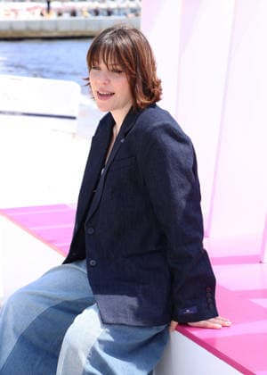 Sophie Marie Larrouy Photocall A Bientôt de te revoir lors de la 9ème édition de CanneSeries sur la plage du Majestic à Cannes le 25 Avril 2026 Denis Guignebourg Bestimage Celebrities on the photocall at the 9th edition of Canneseries in Cannes on 25 04 2026 Cannes France  Copyright: xDenisxGuignebourgx xBestimagexDenisxGuignebourgx xBestimagex