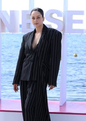 Laura Weissmahr Photocall Many people need to die at the 9th edition of CanneSeries on the Majestic beach in Cannes on 25 April 2026 Denis Guignebourg Bestimage Celebrities on the photocall at the 9th edition of Canneseries in Cannes on 25 04 2026 Cannes France  Copyright: xDenisxGuignebourgx xBestimagexDenisxGuignebourgx xBestimagex