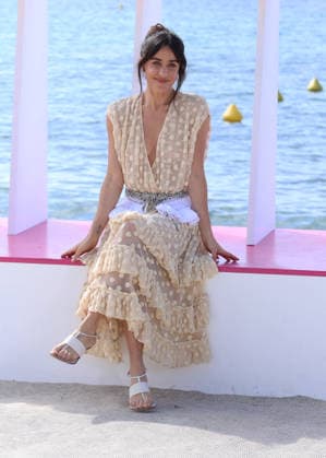 Macarena Garcia Photocall Many people need to die at the 9th edition of CanneSeries on the Majestic beach in Cannes on 25 April 2026 Denis Guignebourg Bestimage Celebrities on the photocall at the 9th edition of Canneseries in Cannes on 25 04 2026 Cannes France  Copyright: xDenisxGuignebourgx xBestimagexDenisxGuignebourgx xBestimagex
