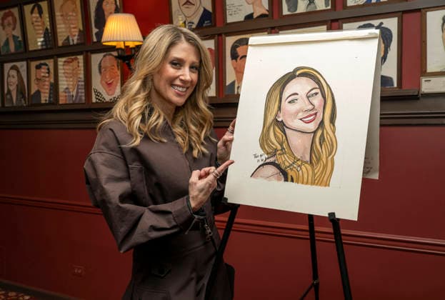 April 24, 2026, New York, Ny, United States: Caissie Levy joins the legendary wall of caricatures at Sardi s. Held at SardiÃ¢â‚¬â ¢s in New York. Zuma Press April 24, 2026. New York United States  - ZUMAp281 20260424_zea_p281_026 Copyright: xPhotoxImagexPressx