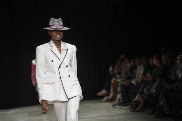 South African Fashion Week (SAFW) JOHANNESBURG, SOUTH AFRICA - APRIL 25: Models present Spring Summer 2026 collections on the runway during South African Fashion Week (SAFW) at the Vrtuosus Studio in Johannesburg, South Africa on April 25, 2026. Ihsaan Haffejee Anadolu Johannesburg South Africa. Editorial use only. Please get in touch for any other usage.  Copyright: x2026xAnadoluxIhsaanxHaffejeex