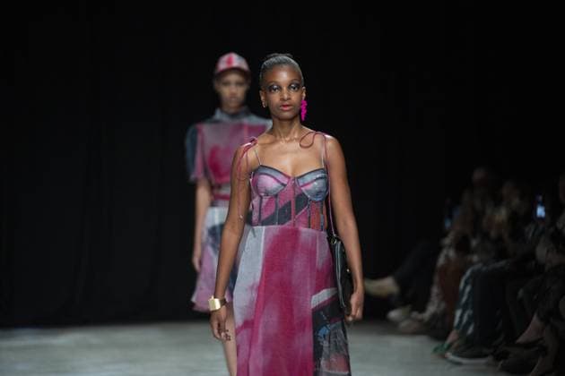 South African Fashion Week (SAFW) JOHANNESBURG, SOUTH AFRICA - APRIL 25: Models present Spring Summer 2026 collections on the runway during South African Fashion Week (SAFW) at the Vrtuosus Studio in Johannesburg, South Africa on April 25, 2026. Ihsaan Haffejee Anadolu Johannesburg South Africa. Editorial use only. Please get in touch for any other usage.  Copyright: x2026xAnadoluxIhsaanxHaffejeex