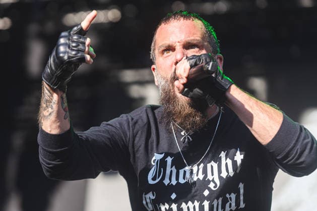 SaO PAULO, SP - 25.04.2026: BANGERS OPEN AIR 2026 - The band Killswitch Engage performs on the Ice Stage at the Bangers Open Air 2026 festival held at the Memorial da AmÃ rica Latina on the afternoon of this Saturday (25) x2931853x  YurixMurakami