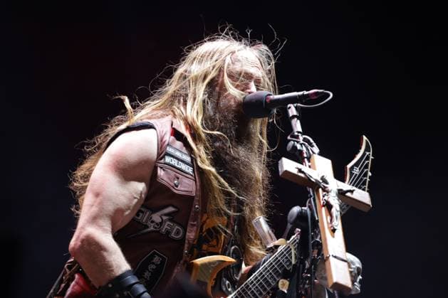 RECORD DATE NOT STATED black label society faz show no bangers open air Sao Paulo (SP), April 25, 2026 - Bangers Open Air Music SP - Black Label Society performs during the first day of the Bangers Open Air festival this Saturday, the 25th, at the Memorial da America Latina in Sao Paulo. This is the biggest metal festival in Brazil, featuring big names in heavy rock from the national and international scene.(Foto: Fabricio Bomjardim Thenews2 imago images) black label society faz show no bangers open air  Copyright: xFabricioxBomjardimx