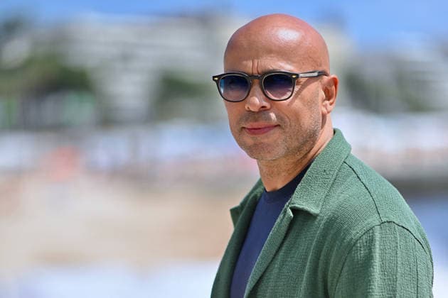 9th Cannes Series - A Bientot De Te Revoir Photocall. FC CANNES, FRANCE - APRIL 25 Eric Judor attends the A Bientot De Te Revoir Photocall at the 9th Canneseries International Festival on April 25, 2026 in Cannes, France. Photo by Franck Castel ABACAPRESS.COM Cannes France  Copyright: xCastelxFranck ABACAx