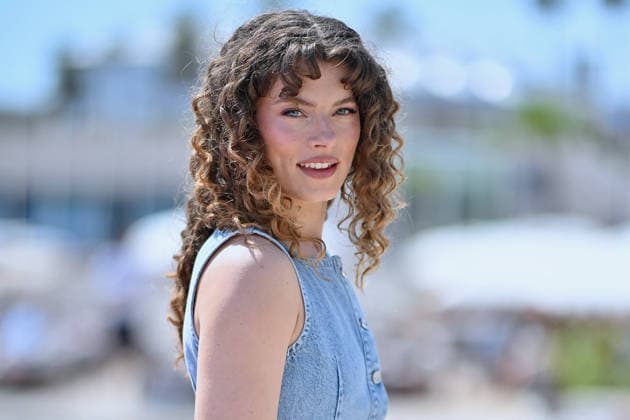 9th Cannes Series - Snake Killer Photocall. FC CANNES, FRANCE - APRIL 25 Mira Elisa Obling attends the Snake Killer Photocall at the 9th Canneseries International Festival at Plage Du Majestic on April 25, 2026 in Cannes, France. Photo by Franck Castel ABACAPRESS.COM Cannes France  Copyright: xCastelxFranck ABACAx
