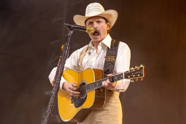 April 25, 2026, Indio, California, U.S: Musician BRAXTON KEITH during Stagecoach Music Festival at Empire Polo Club in Indio, California Indio U.S  - ZUMAs135 20260425_zap_s135_023 Copyright: xDanielxDeSloverx