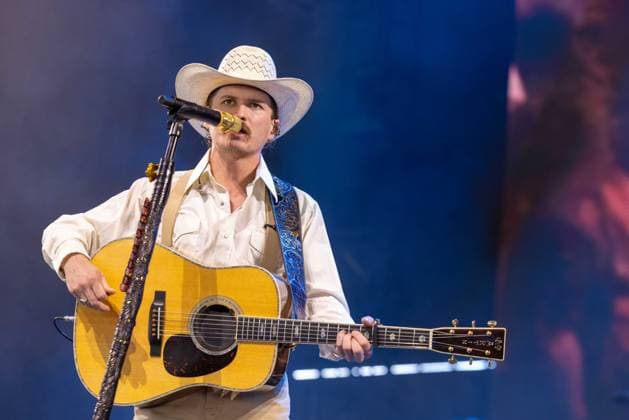 April 25, 2026, Indio, California, U.S: Musician BRAXTON KEITH during Stagecoach Music Festival at Empire Polo Club in Indio, California Indio U.S  - ZUMAs135 20260425_zap_s135_021 Copyright: xDanielxDeSloverx