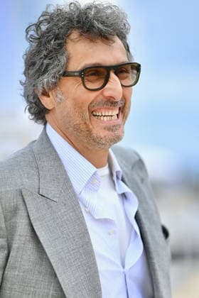 9th Cannes Series - Jury Long Photocall. FC CANNES, FRANCE - APRIL 26 Vincent Elbaz attends the Jury Long Photocall at the 9th Canneseries International Festival at Plage Du Majestic on April 26, 2026 in Cannes, France.. Photo by Franck Castel ABACAPRESS.COM Cannes France  Copyright: xCastelxFranck ABACAx
