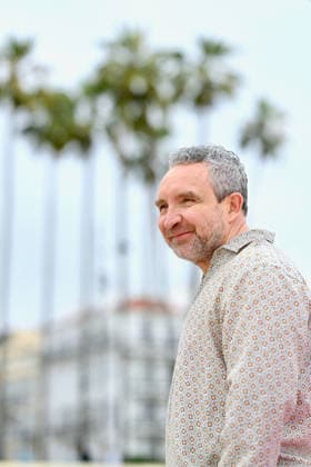 9th Cannes Series - Prisoner Photocall. FC CANNES, FRANCE - APRIL 26 Eddie Marsan attends the Prisoner Photocall at the 9th Canneseries International Festival at Plage Du Majestic on April 26, 2026 in Cannes, France. Photo by Franck Castel ABACAPRESS.COM Cannes France  Copyright: xCastelxFranck ABACAx