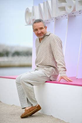9th Cannes Series - Prisoner Photocall. FC CANNES, FRANCE - APRIL 26 Eddie Marsan attends the Prisoner Photocall at the 9th Canneseries International Festival at Plage Du Majestic on April 26, 2026 in Cannes, France. Photo by Franck Castel ABACAPRESS.COM Cannes France  Copyright: xCastelxFranck ABACAx