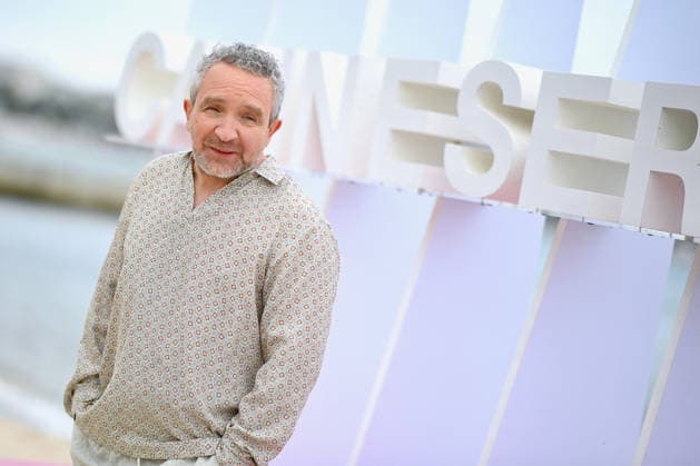 9th Cannes Series - Prisoner Photocall. FC CANNES, FRANCE - APRIL 26 Eddie Marsan attends the Prisoner Photocall at the 9th Canneseries International Festival at Plage Du Majestic on April 26, 2026 in Cannes, France. Photo by Franck Castel ABACAPRESS.COM Cannes France  Copyright: xCastelxFranck ABACAx