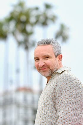 9th Cannes Series - Prisoner Photocall. FC CANNES, FRANCE - APRIL 26 Eddie Marsan attends the Prisoner Photocall at the 9th Canneseries International Festival at Plage Du Majestic on April 26, 2026 in Cannes, France. Photo by Franck Castel ABACAPRESS.COM Cannes France  Copyright: xCastelxFranck ABACAx