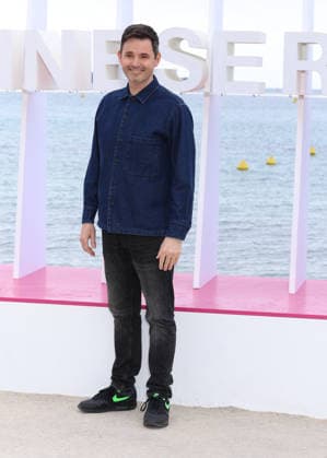 Matt Charman Photocall Prisoner on the Majestic beach at the 9th edition of Canneseries in Cannes on 26 04 2026 Denis Guignebourg Bestimage Celebrities at the 9th edition of Canneseries in Cannes on 26 04 2026 Cannes France  Copyright: xDenisxGuignebourgx xBestimagexDenisxGuignebourgx xBestimagex